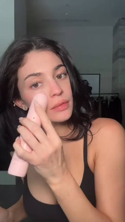 Medicube - AGE-R Booster Pro EX (Dispositivo de Belleza Multifunción)