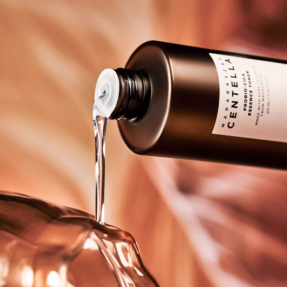 SKIN1004 - Madagascar Centella Probio-Cica Essence Toner - 210ml | Tonico Antiedad Hidratante y Calmante